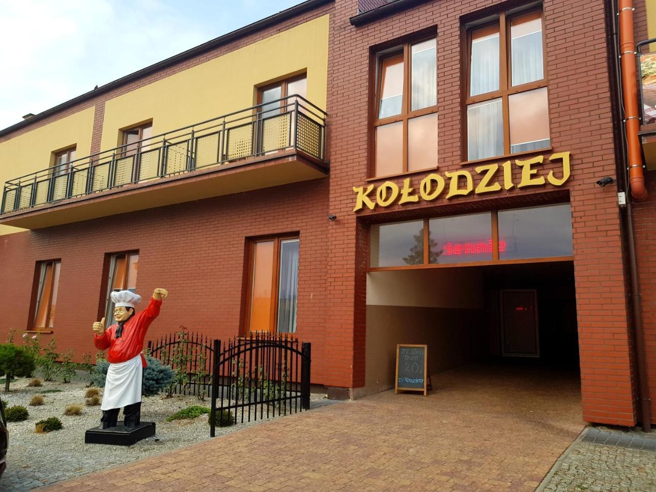 Zajazd U Piasta Kolodzieja กรูชวิตซา ภายนอก รูปภาพ